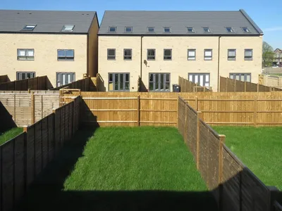 Tudors eSuites Birmingham House with Private Garden Free Parking