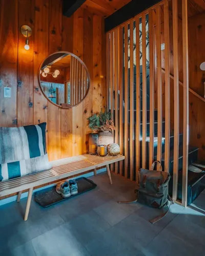 Lightfoot Cabin