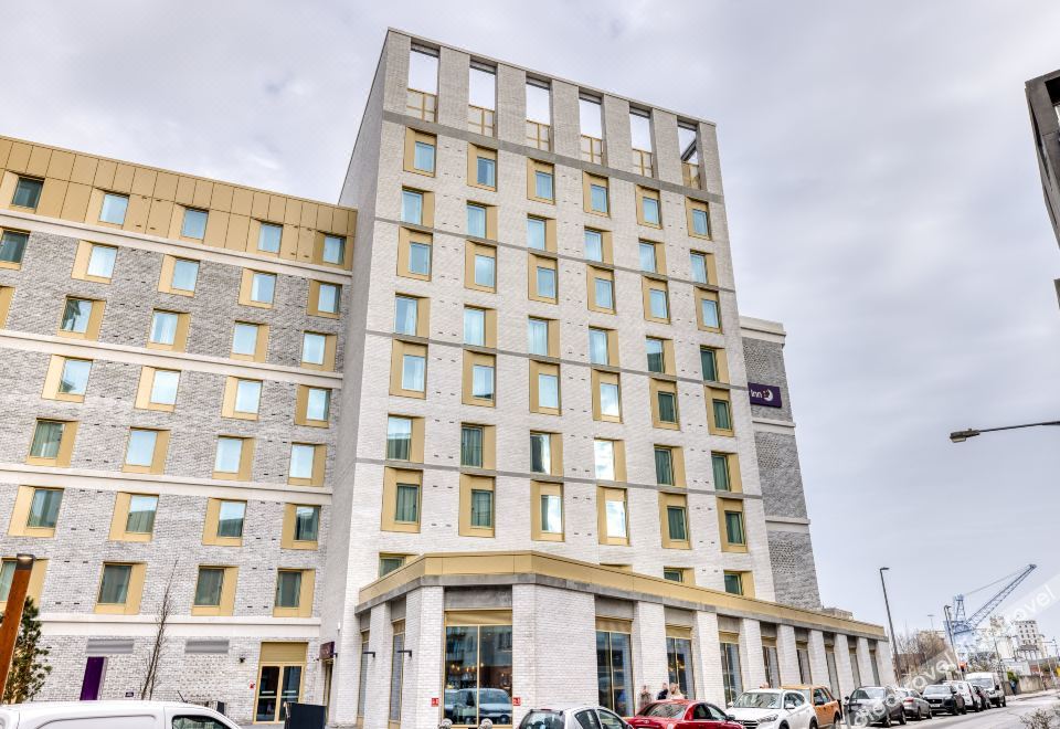 Premier Inn Dublin City Centre (North Docklands)