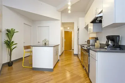 Bold 3BR in the Chicago Loop by Sonder