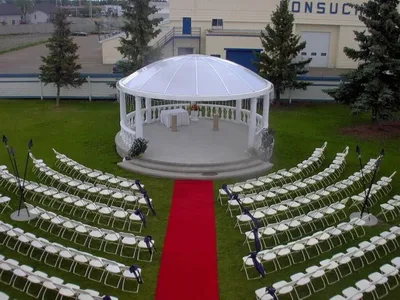 Chateau Louis Hotel & Conference Centre