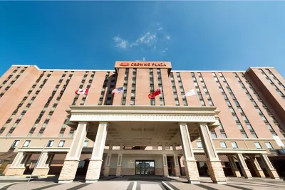 Crowne Plaza Toronto Airport by IHG