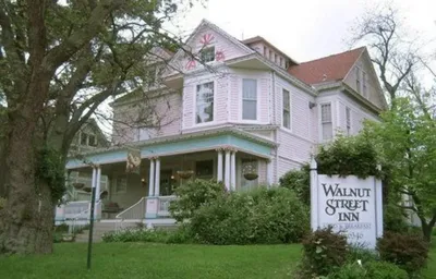 Walnut Street Inn