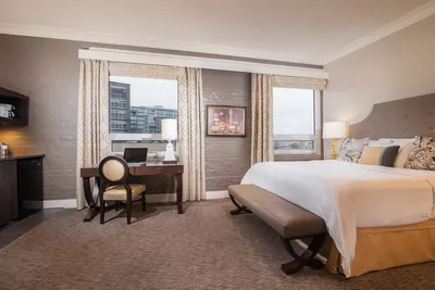 Mark Spencer Hotel