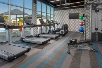 Aloft Austin Airport