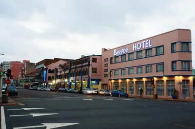 Bayside Hotel & Self Catering 110 West Street