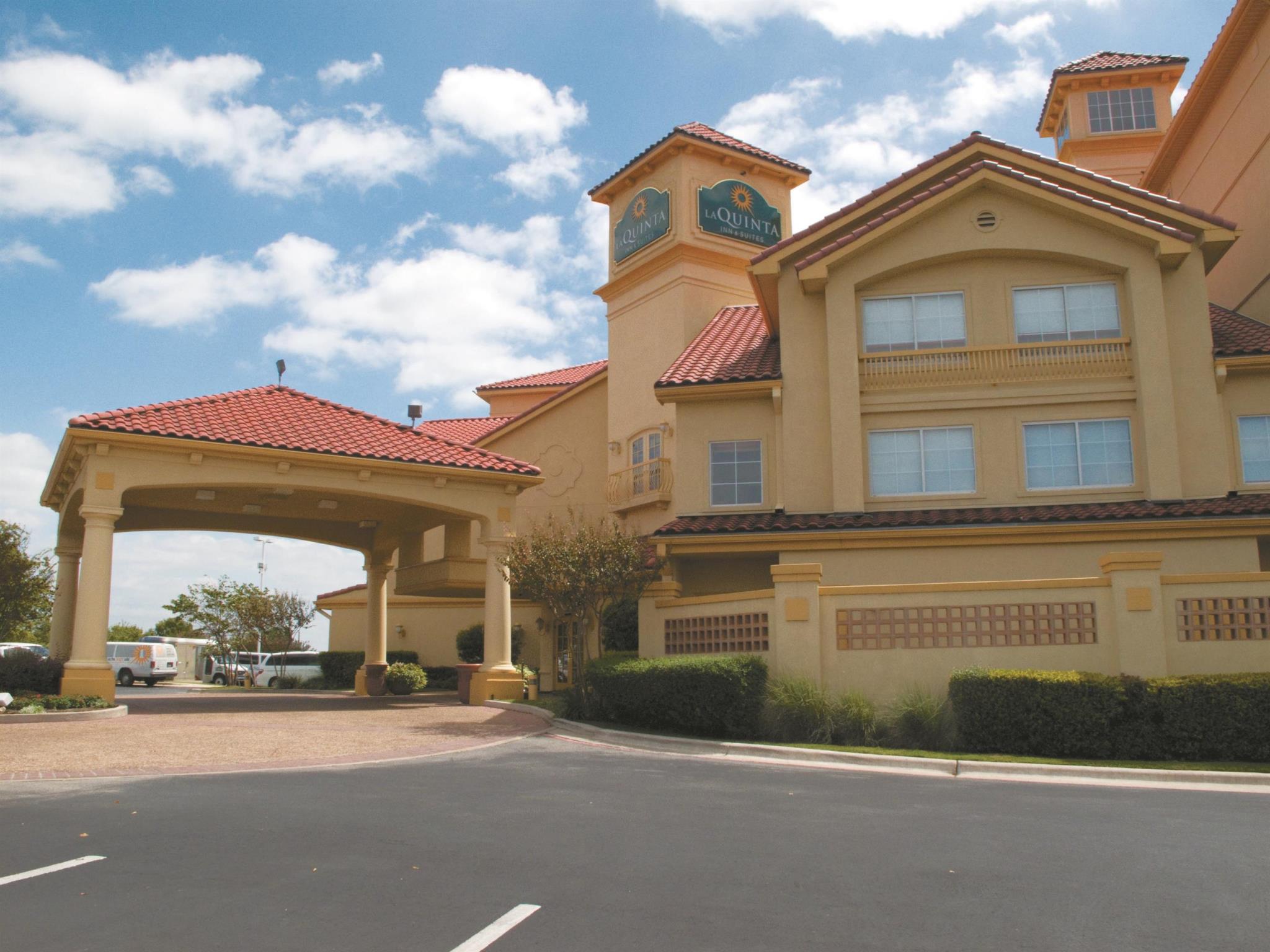 La Quinta Inn & Suites by Wyndham Austin Airport