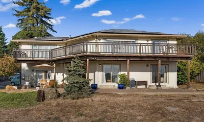 Sunny & Quiet Home Sheltered in Beautiful Aptos! home