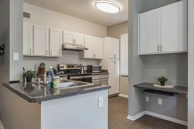 The Luxe Suites of Oceanside with Pool & Gym