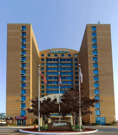 Radisson Suite Hotel - Toronto Airport