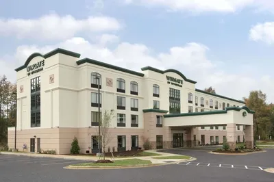 Holiday Inn Express And Suites Raleigh West Lenovo Center by IHG