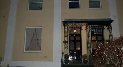 Bentons Guest House