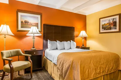 Hamden Hotel and Suites – Hamden New Haven