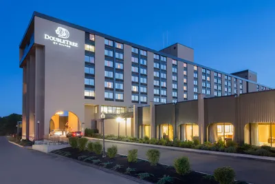 DoubleTree by Hilton Boston North Shore