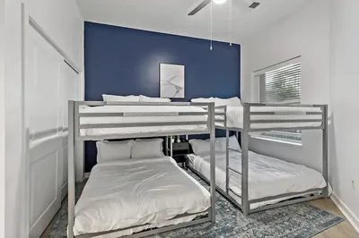 ROVE LIVING/KB - Midtown205