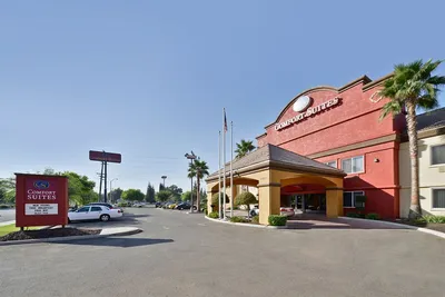 Comfort Suites Tulare Sequoia Gateway