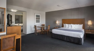 Norwood Hotel