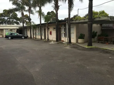 City West Motel