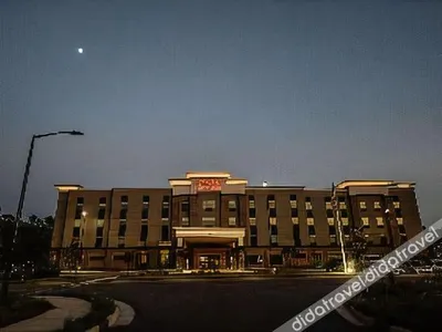 Hampton Inn & Suites Lenoir