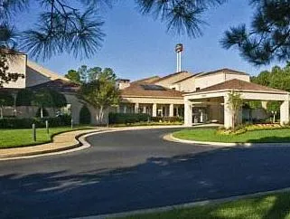 Courtyard by Marriott Hampton