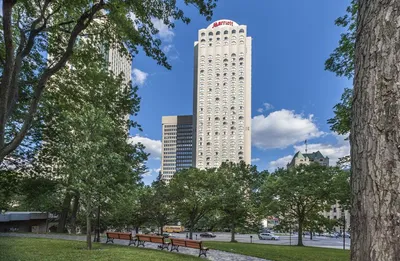 Montreal Marriott Chateau Champlain