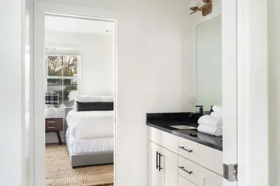 Hart Suite Buyout 2 by Avantstay Two Nashville Town Houses w/ Stunning Amenities & Design
