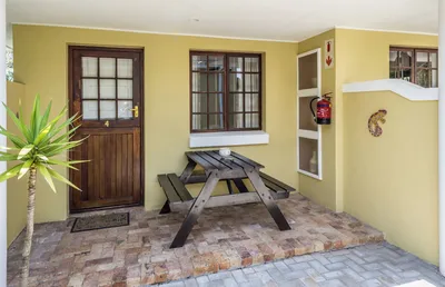 Algoa Guesthouse (Summerstrand)