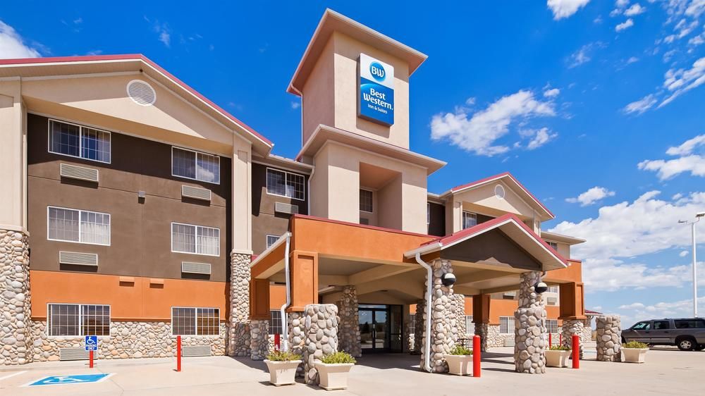 Best Western Firestone Inn & Suites