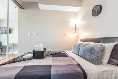 The Corporate Suite - Maple Leaf Square