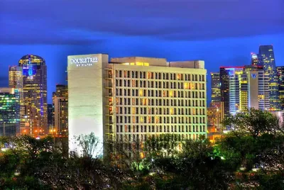 DoubleTree by Hilton Dallas - Market Center