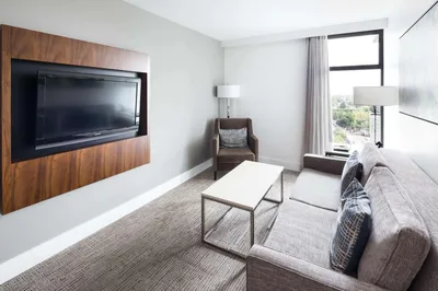 DoubleTree by Hilton Victoria, B.C. - Canada