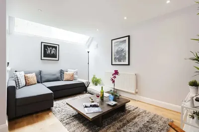 The Yeldham Road Gem - TL20
