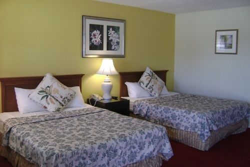 Econo Lodge Inn & Suites Sealy