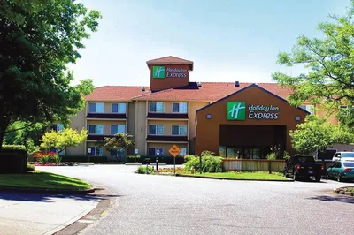 Comfort Inn & Suites-columbia Gorge West