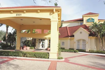 La Quinta Inn & Suites by Wyndham Ft. Lauderdale Plantation