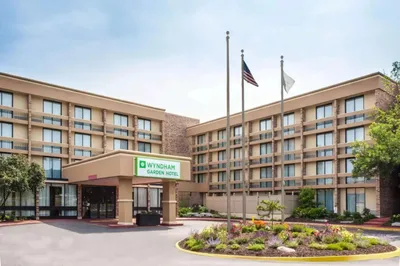 BEST WESTERN PLUS Schaumburg Hotel