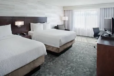 Courtyard by Marriott Manchester - Boston Regional Airport