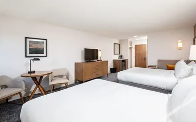 Pomeroy Hotel Fort McMurray