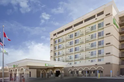 Holiday Inn Minot (Riverside)