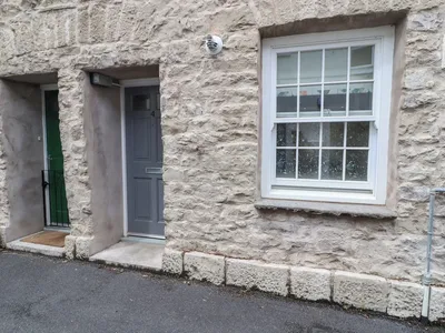 4 Martindales Yard