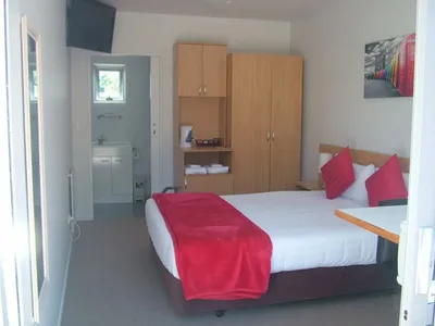 Addington City Motel