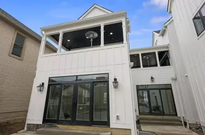Jungle House Premier Residences – Downtown Columbus & Short North