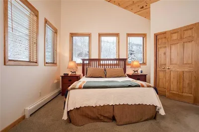 Ski Trail Lodge I