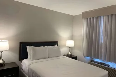 Wingate by Wyndham JFK Airport/Far Rockaway