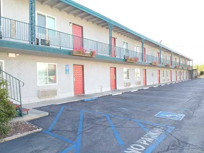 Pomona Inn