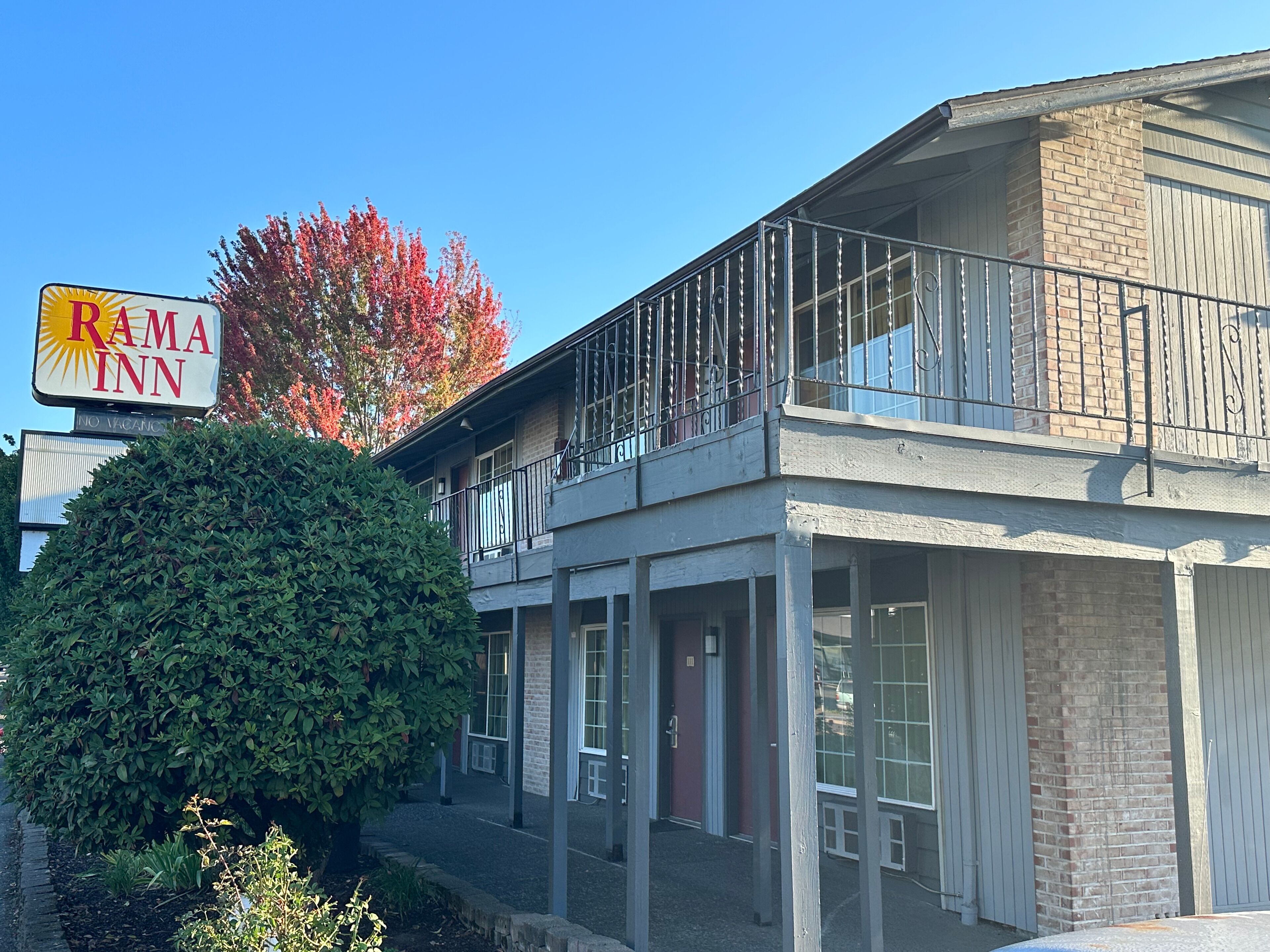 Rama Inn Motel and RV Park