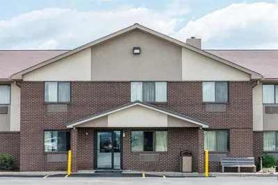 Super 8 Greensburg