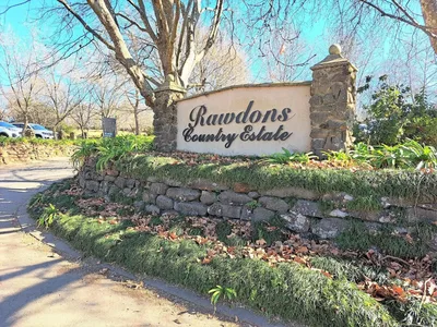 3 Rawdons Estate