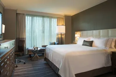 Renaissance Tampa International Plaza Hotel