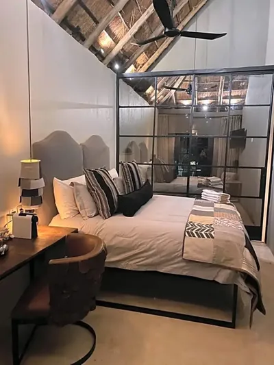 FOUR20 Bespoke Hotel